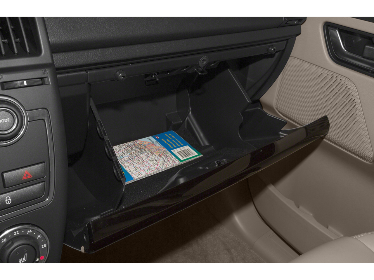 2015 Land Rover LR2 Base