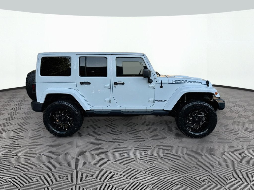 2017 Jeep Wrangler Unlimited Sahara