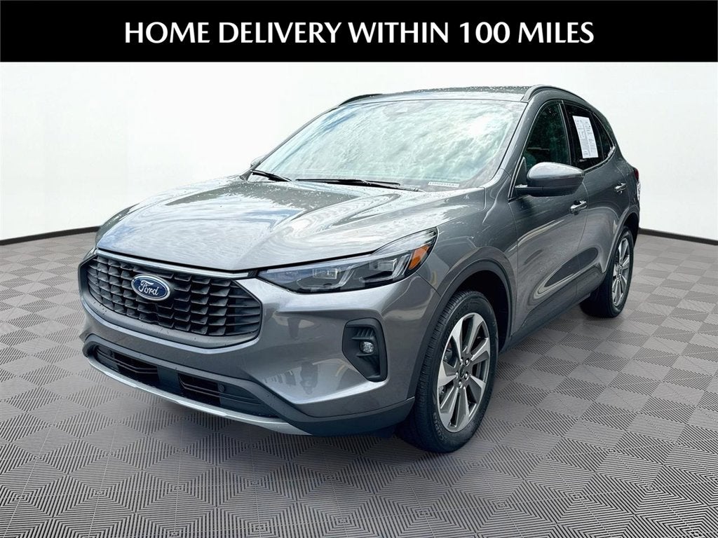 2025 Ford Escape Platinum