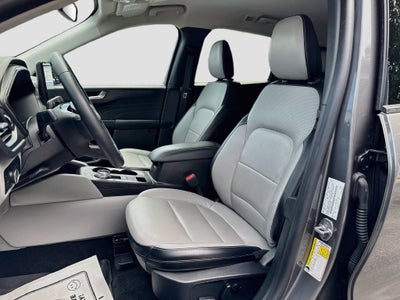 2025 Ford Escape Platinum