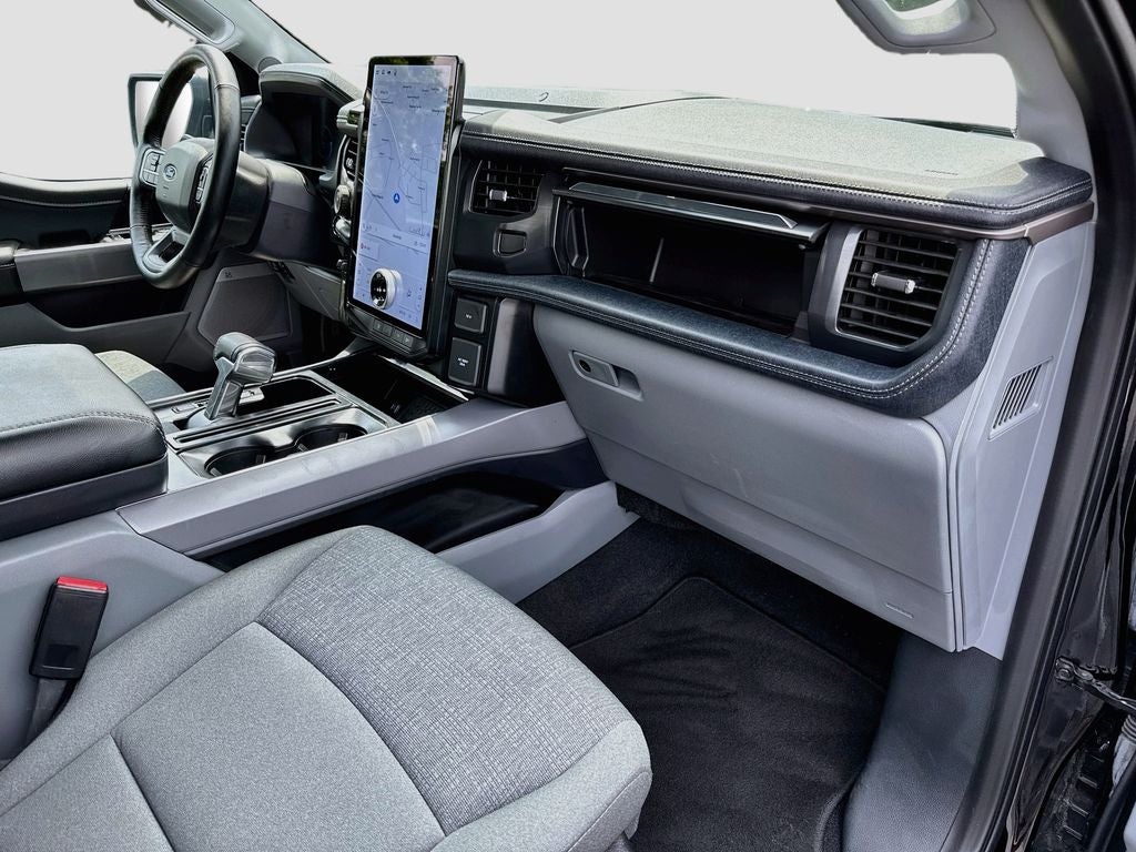 2024 Ford F-150 Lightning Flash