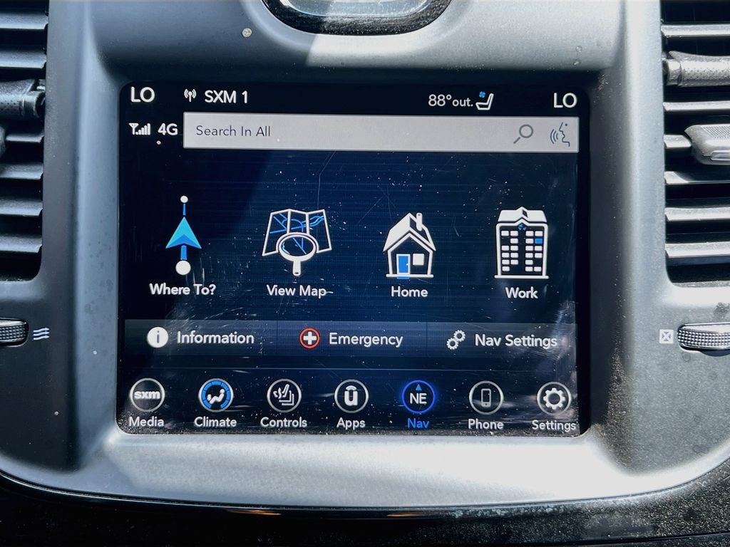 2023 Chrysler 300 S