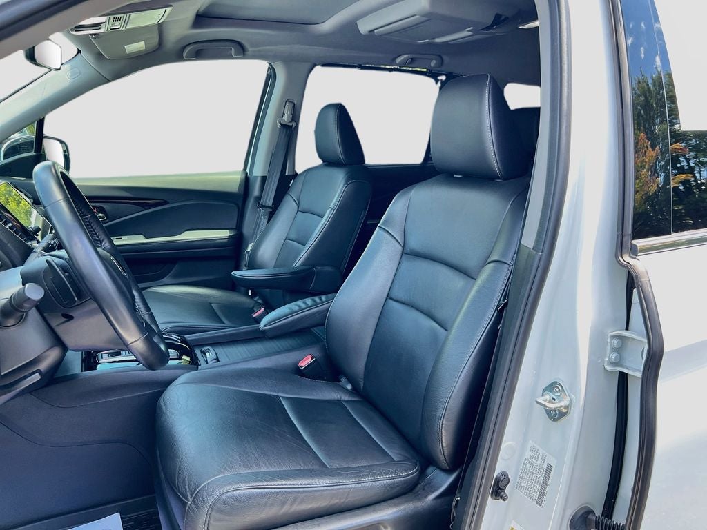 2022 Honda Pilot Touring 7 Passenger