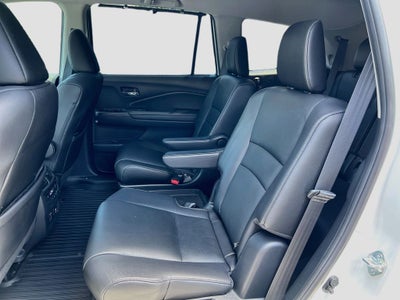 2022 Honda Pilot Touring 7 Passenger