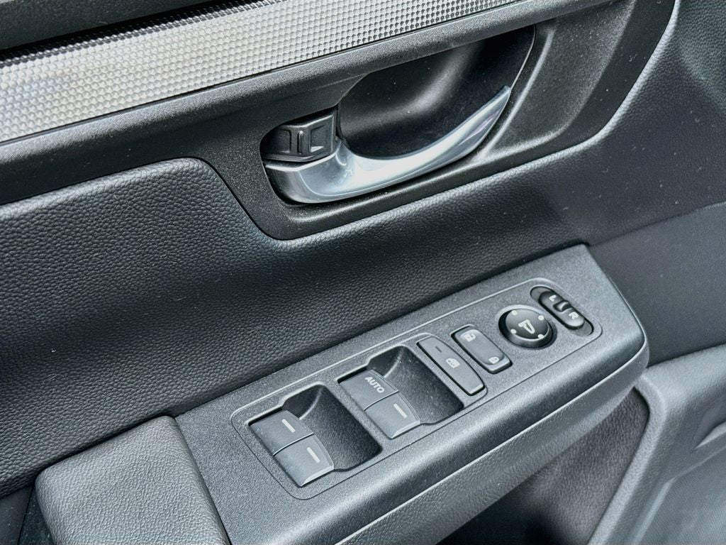 2025 Honda CR-V LX