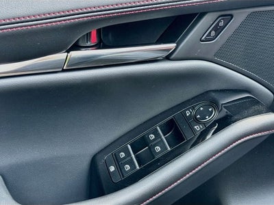 2025 Mazda Mazda3 2.5 S Carbon Edition