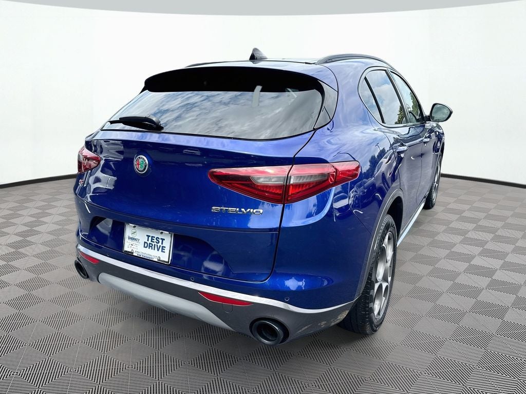 2023 Alfa Romeo Stelvio Ti