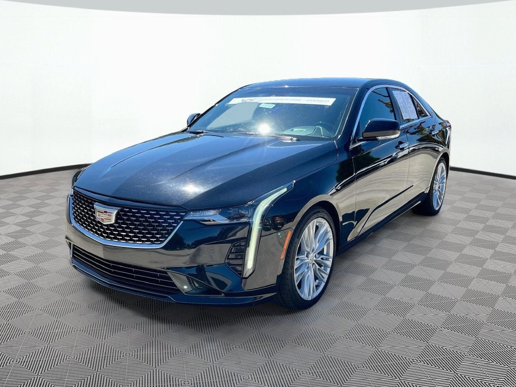 2023 Cadillac CT4