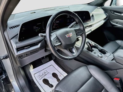 2024 Cadillac XT4 Premium Luxury