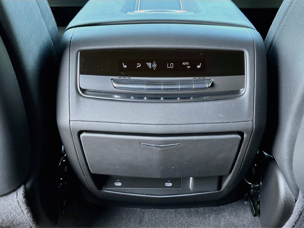 2023 Cadillac Escalade ESV RWD Luxury