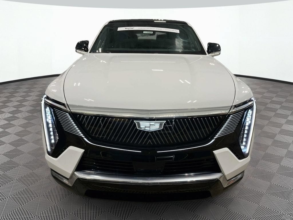 2025 Cadillac ESCALADE IQ Luxury 2