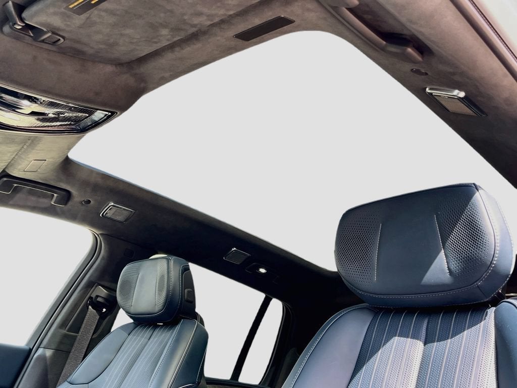 2025 Cadillac ESCALADE IQ Luxury 2