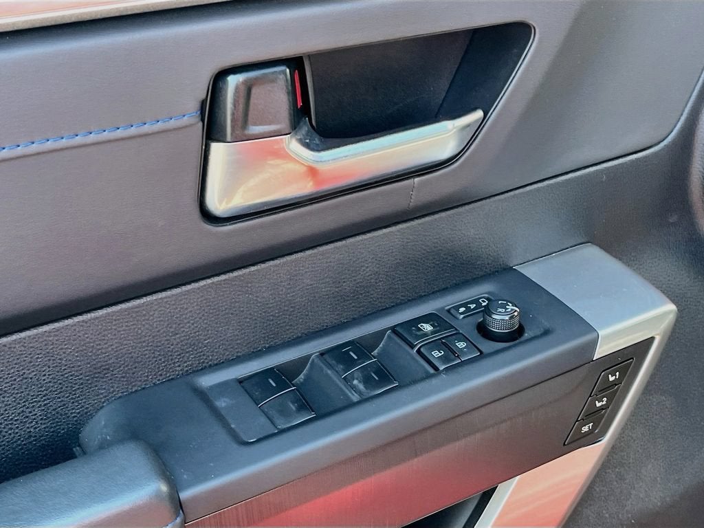 2022 Toyota Tundra 4WD Platinum Hybrid