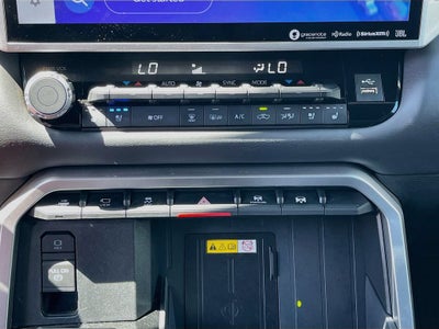 2022 Toyota Tundra 4WD Platinum Hybrid