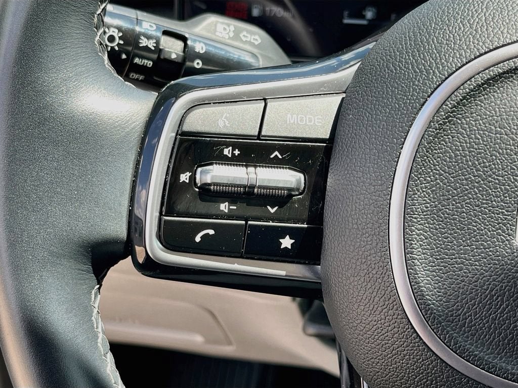 2025 Kia Sorento SX