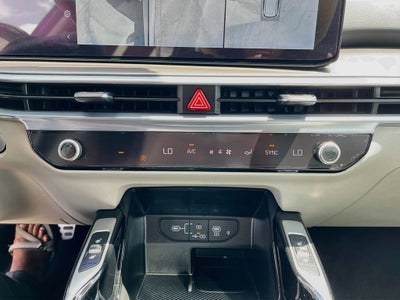 2025 Kia Sorento SX