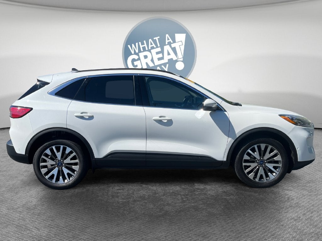 2020 Ford Escape Titanium