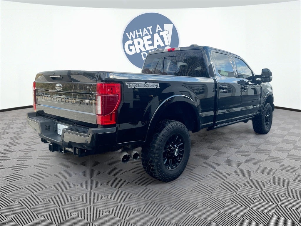2022 Ford F-250SD Lariat Tremor Off-Road Package