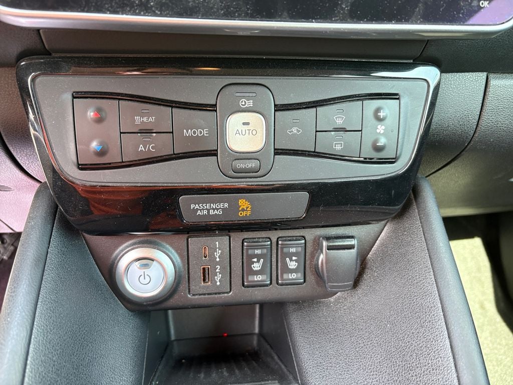 2024 Nissan Leaf SV Plus