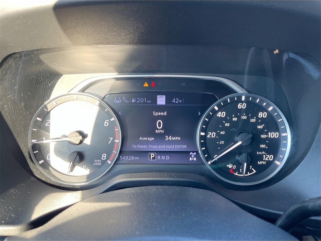 2021 Nissan Titan SV