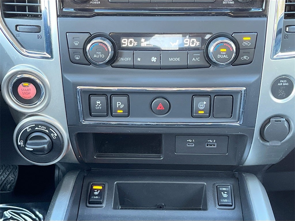 2021 Nissan Titan SV