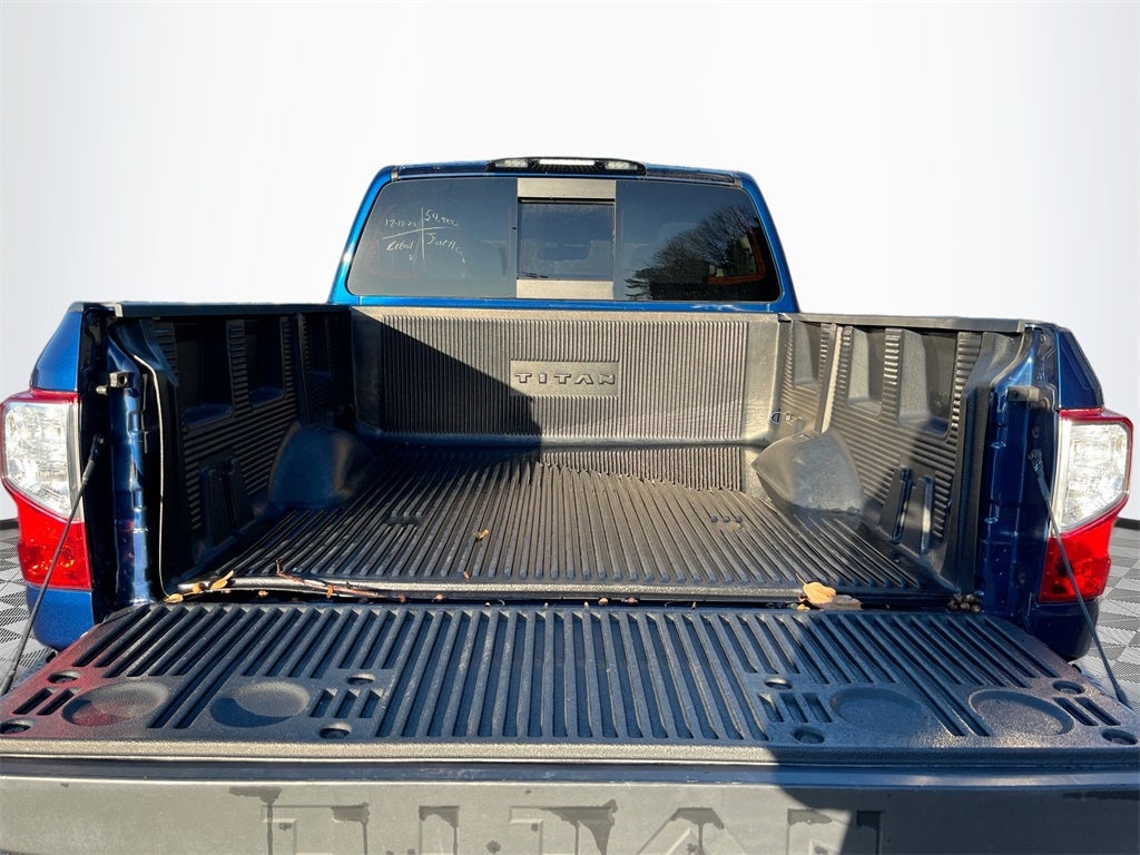 2021 Nissan Titan SV