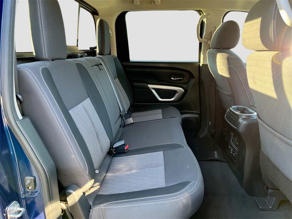 2021 Nissan Titan SV