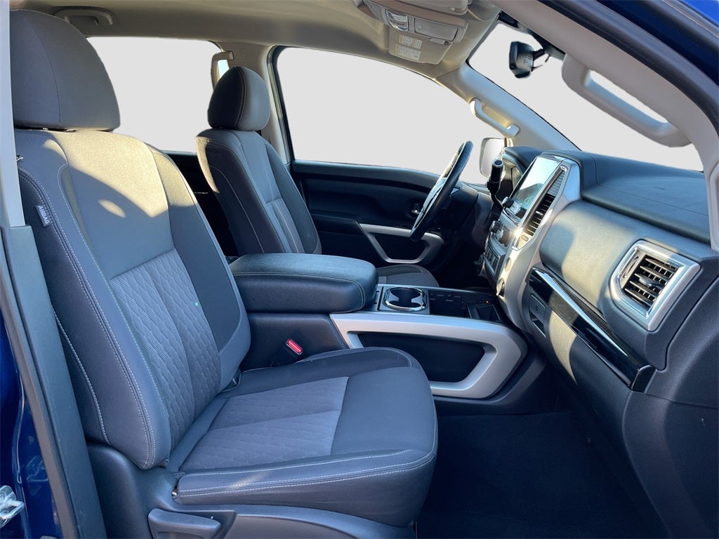 2021 Nissan Titan SV