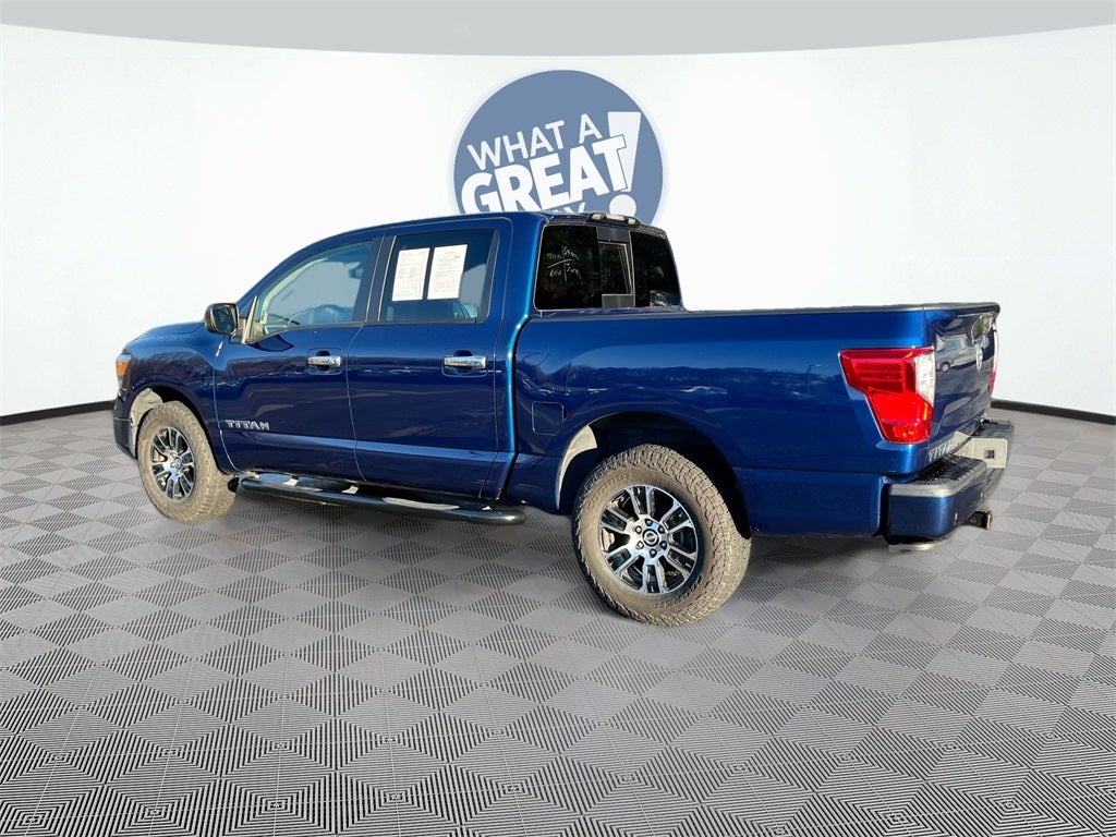 2021 Nissan Titan SV