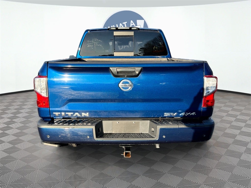 2021 Nissan Titan SV