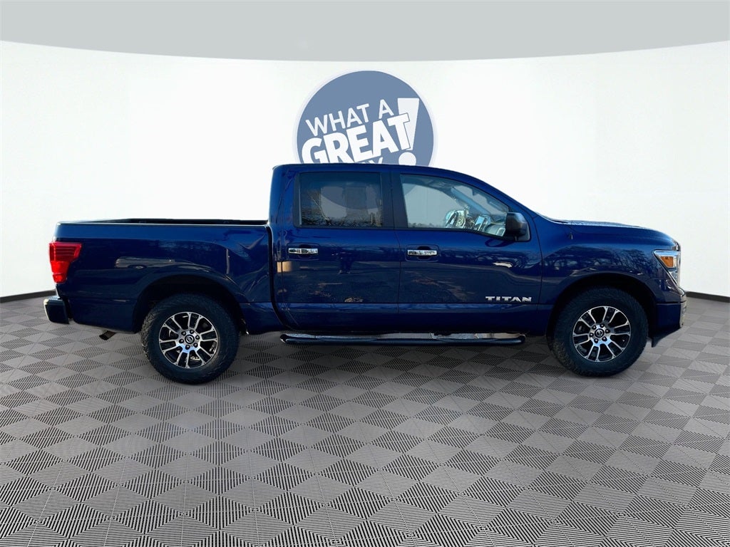 2021 Nissan Titan SV