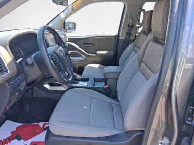 2024 Nissan Frontier SV