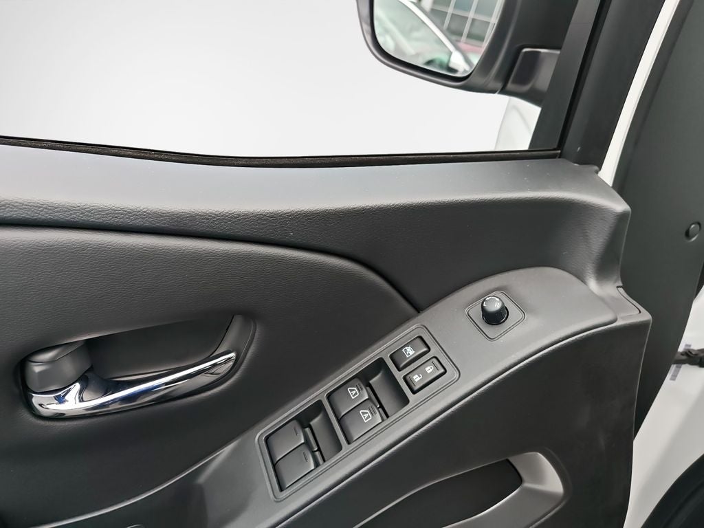 2026 Nissan Frontier SV - Photo 14