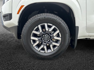 2027 Nissan Frontier SV