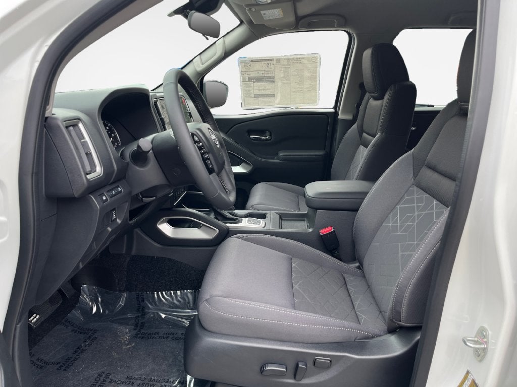 2027 Nissan Frontier SV