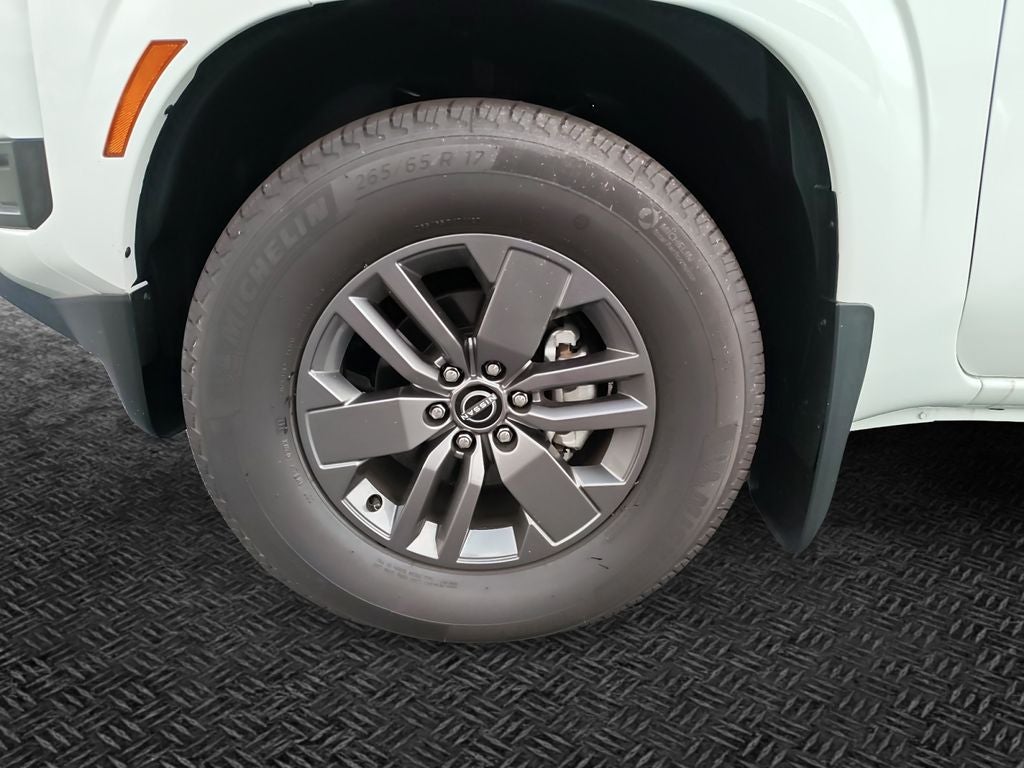 2026 Nissan Frontier SV - Photo 11