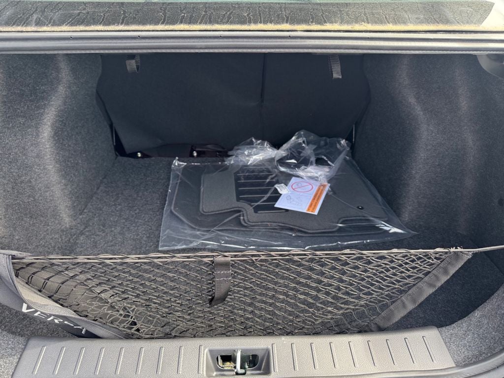 2025 Nissan Versa 1.6 S