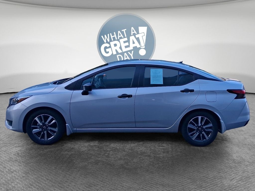 2025 Nissan Versa 1.6 S