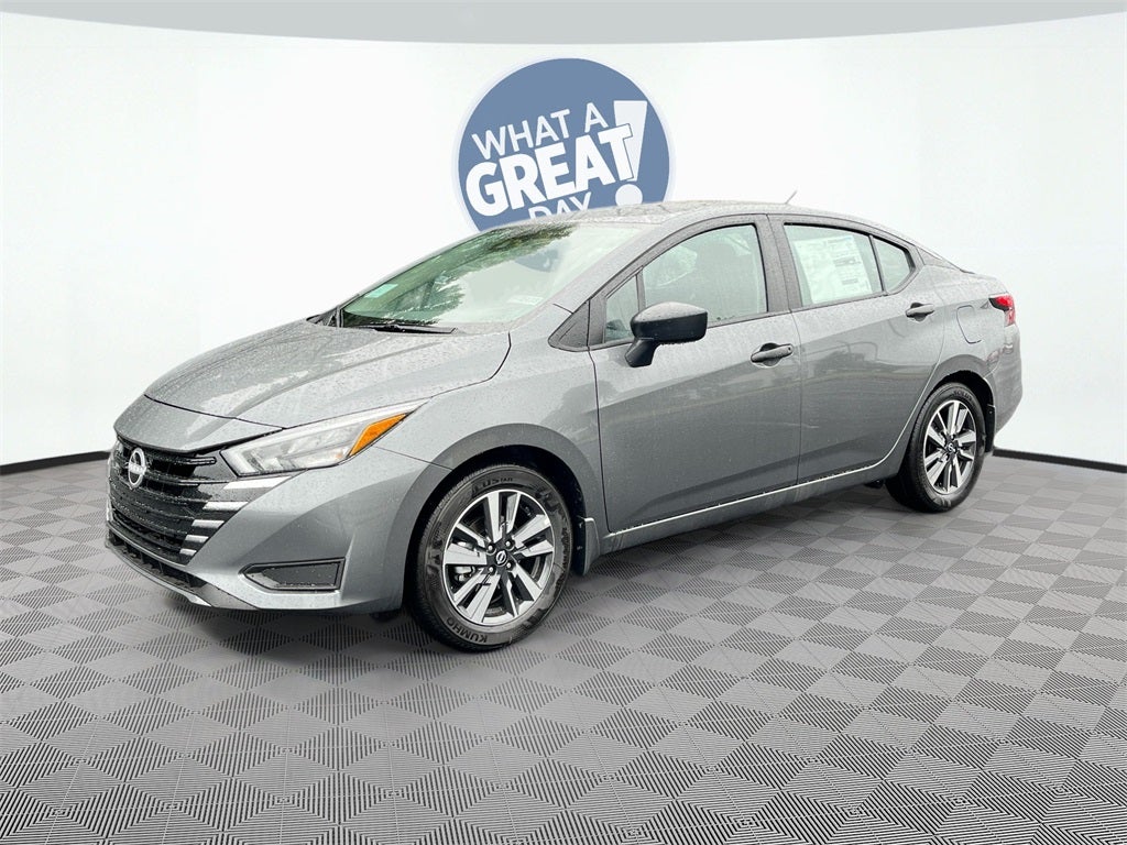 2025 Nissan Versa 1.6 S
