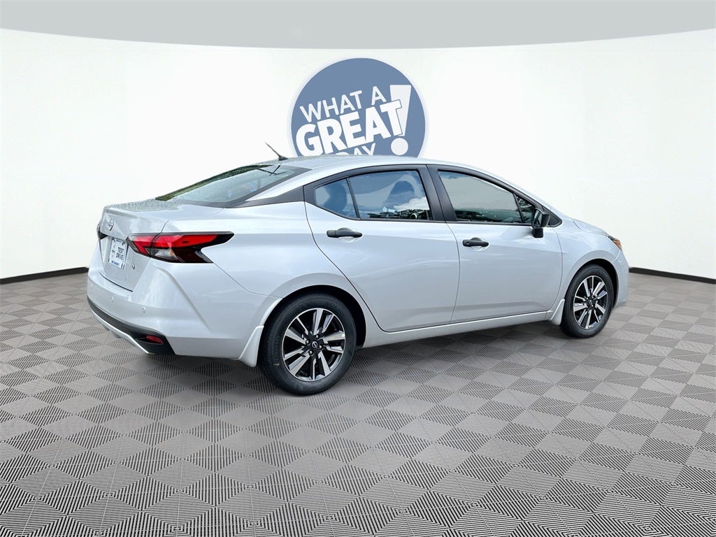 2025 Nissan Versa 1.6 S