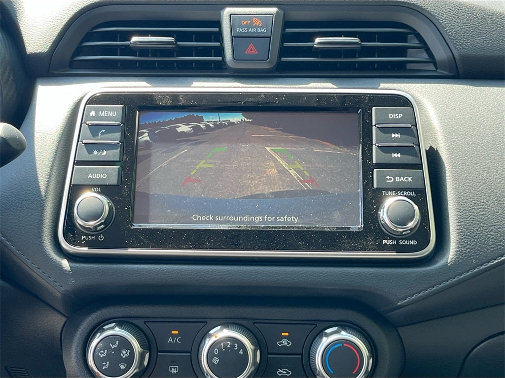 2025 Nissan Versa 1.6 S