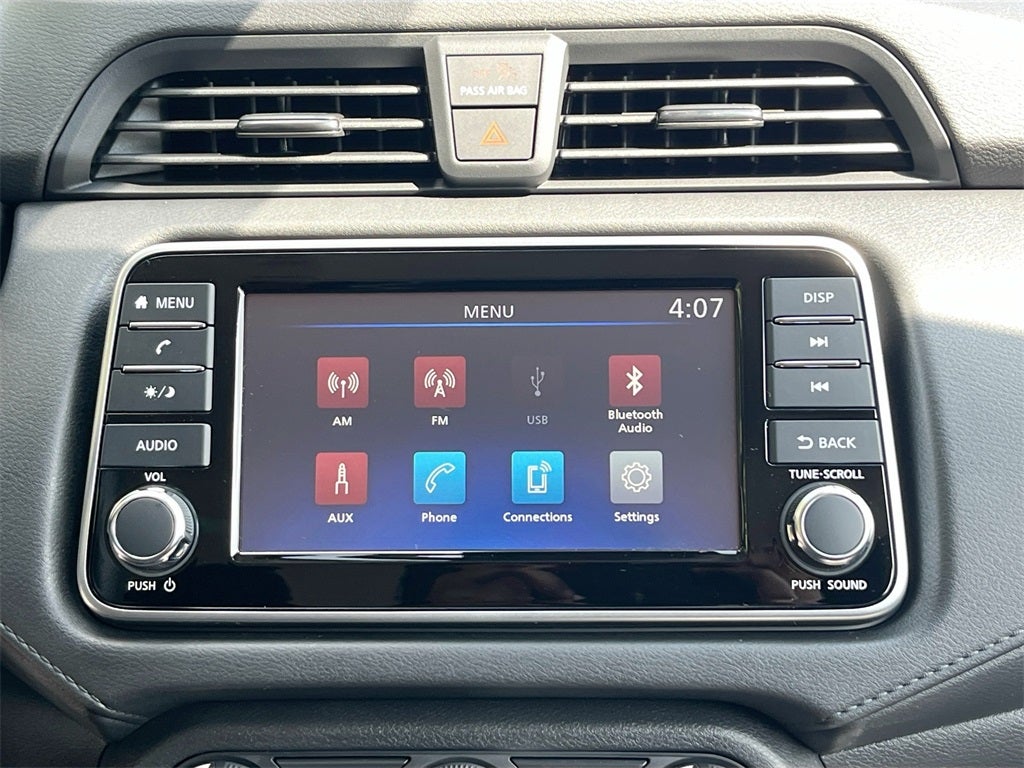 2025 Nissan Versa 1.6 S