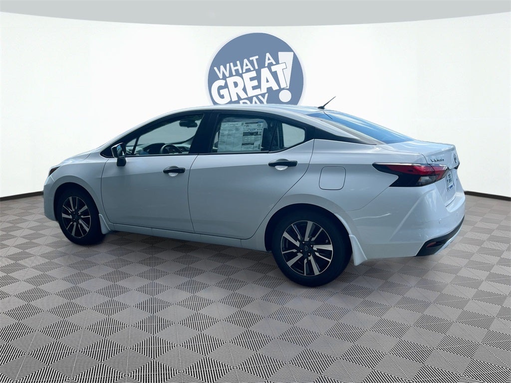 2025 Nissan Versa 1.6 S