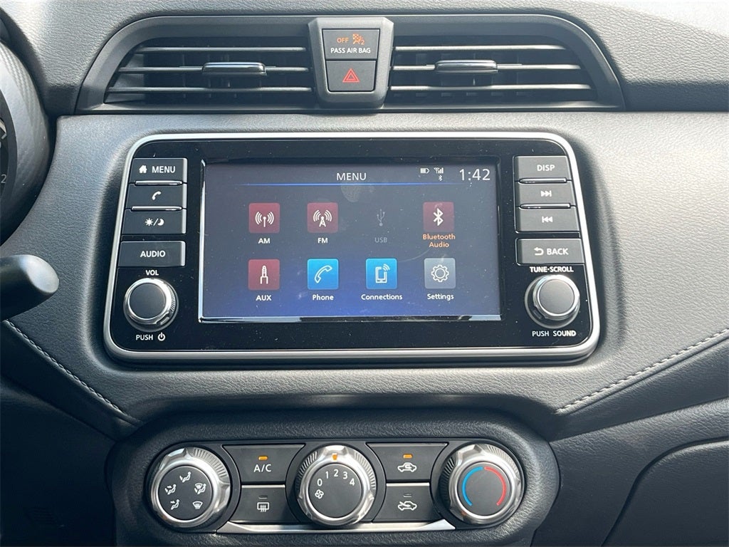 2025 Nissan Versa 1.6 S