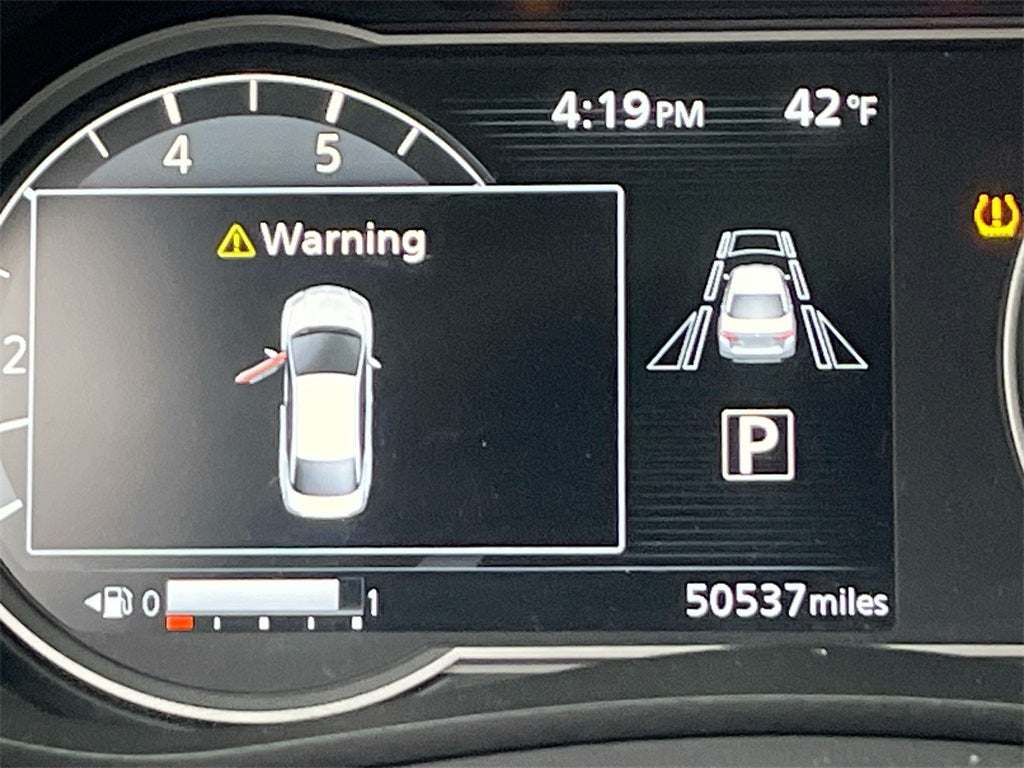 2023 Nissan Versa 1.6 SV