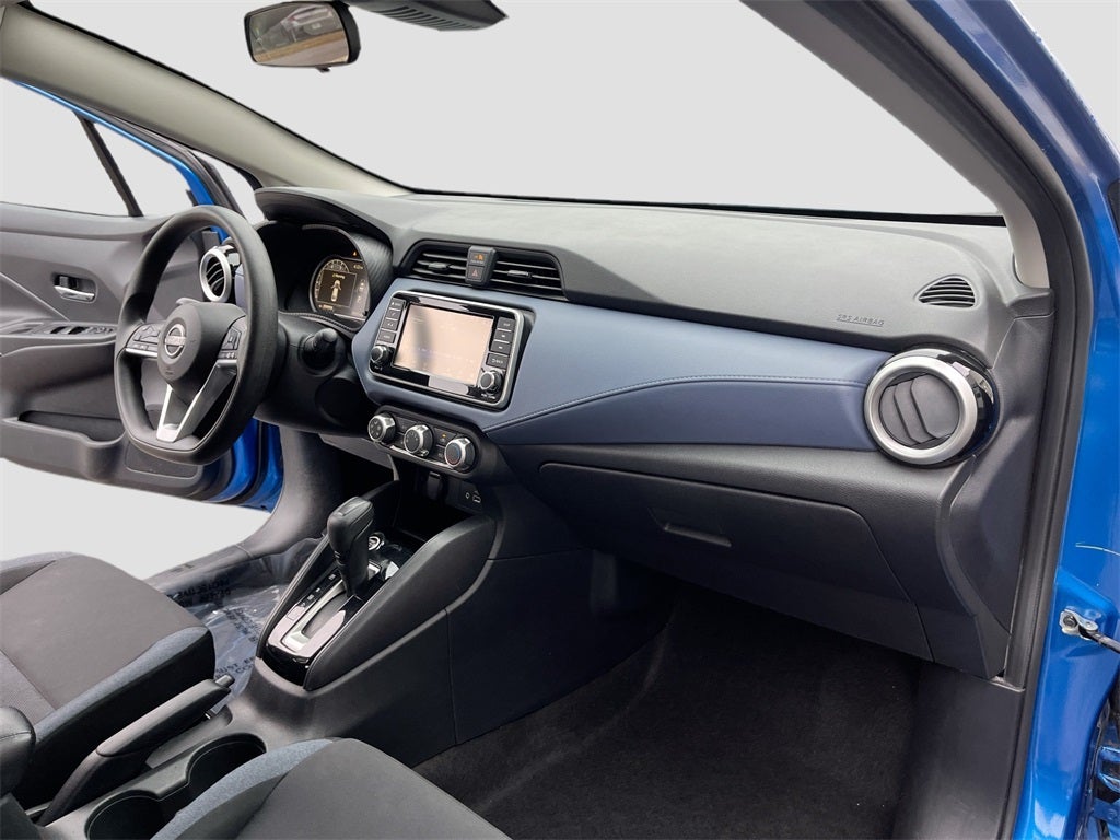 2023 Nissan Versa 1.6 SV