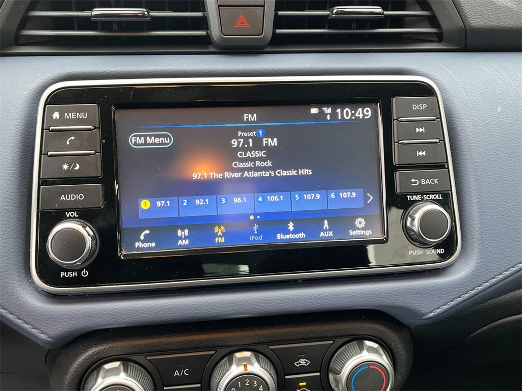 2023 Nissan Versa 1.6 SV