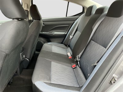 2023 Nissan Versa 1.6 SV