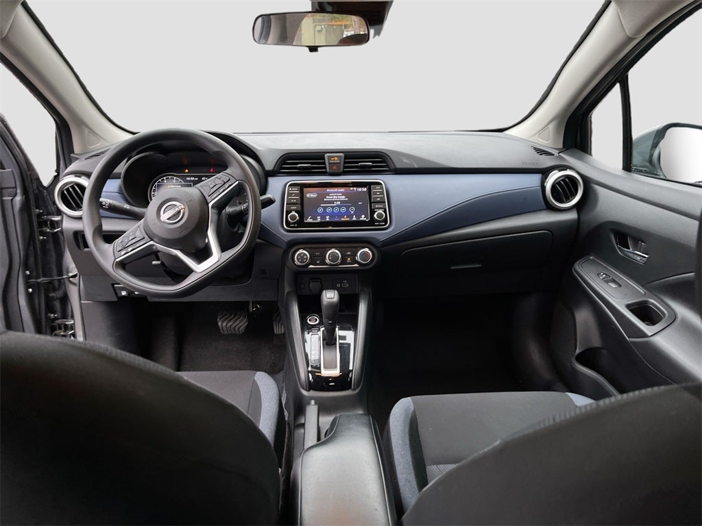 2023 Nissan Versa 1.6 SV