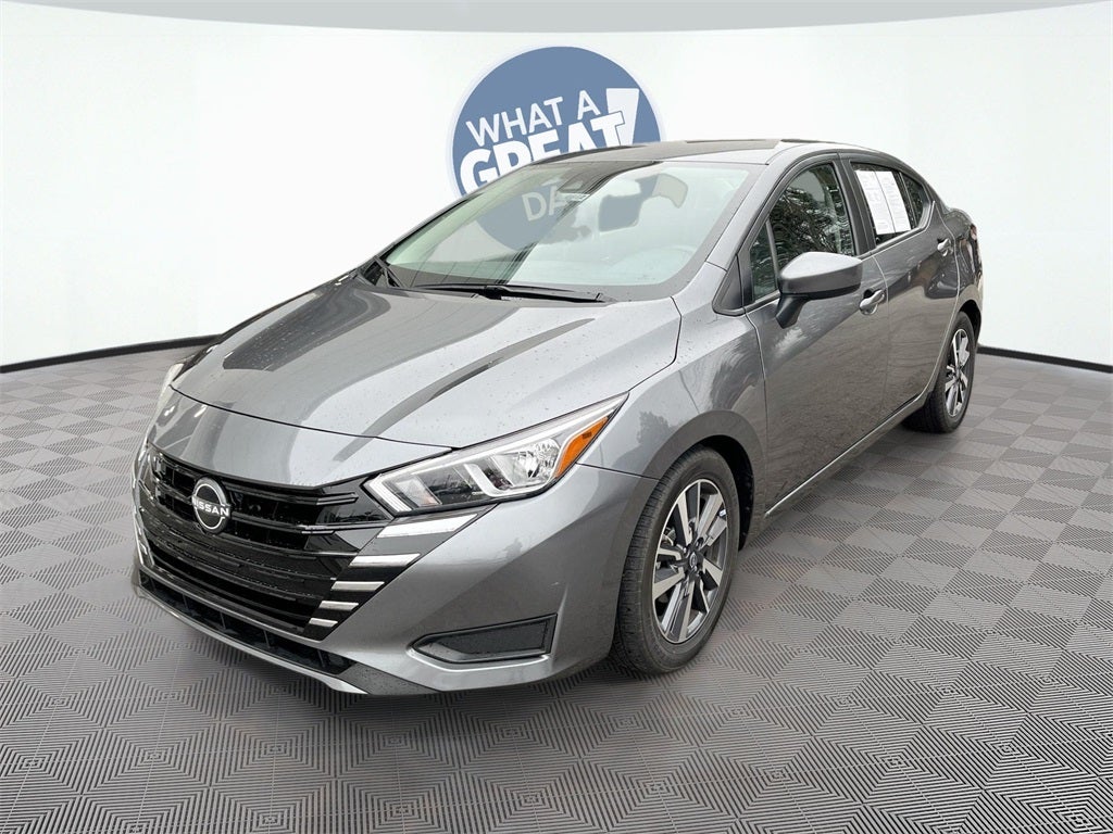 2023 Nissan Versa 1.6 SV